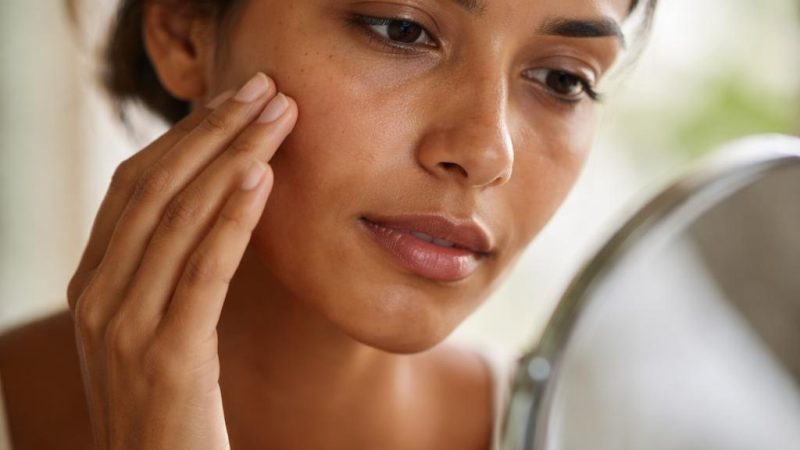 Коричневая кожа лица: причины изменения оттенка, особенности и нюансы ухода